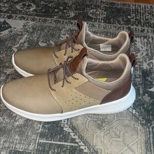 Skechers Men's Beige and Brown slip on leather Sneakers size 11.5